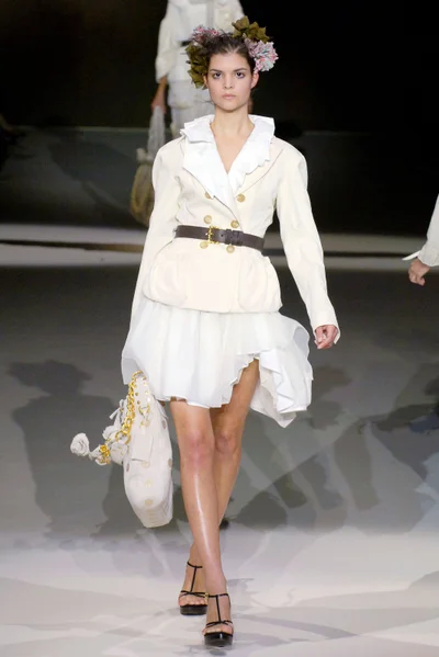 Look 25
